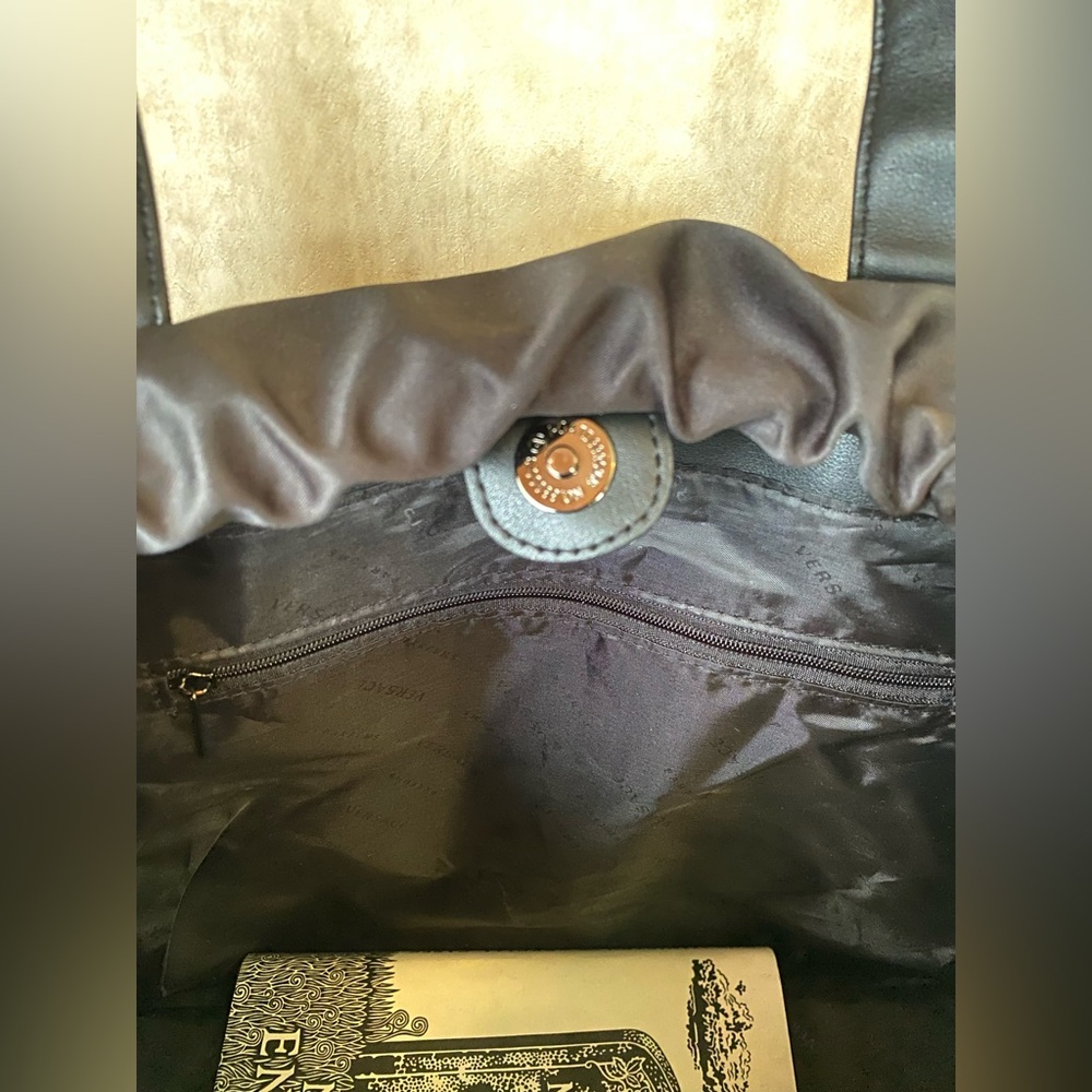 Versace Perfums Black Faux Leather Tote Bag Gold Accents Drawstring Magnetic Big - Picture 12 of 13